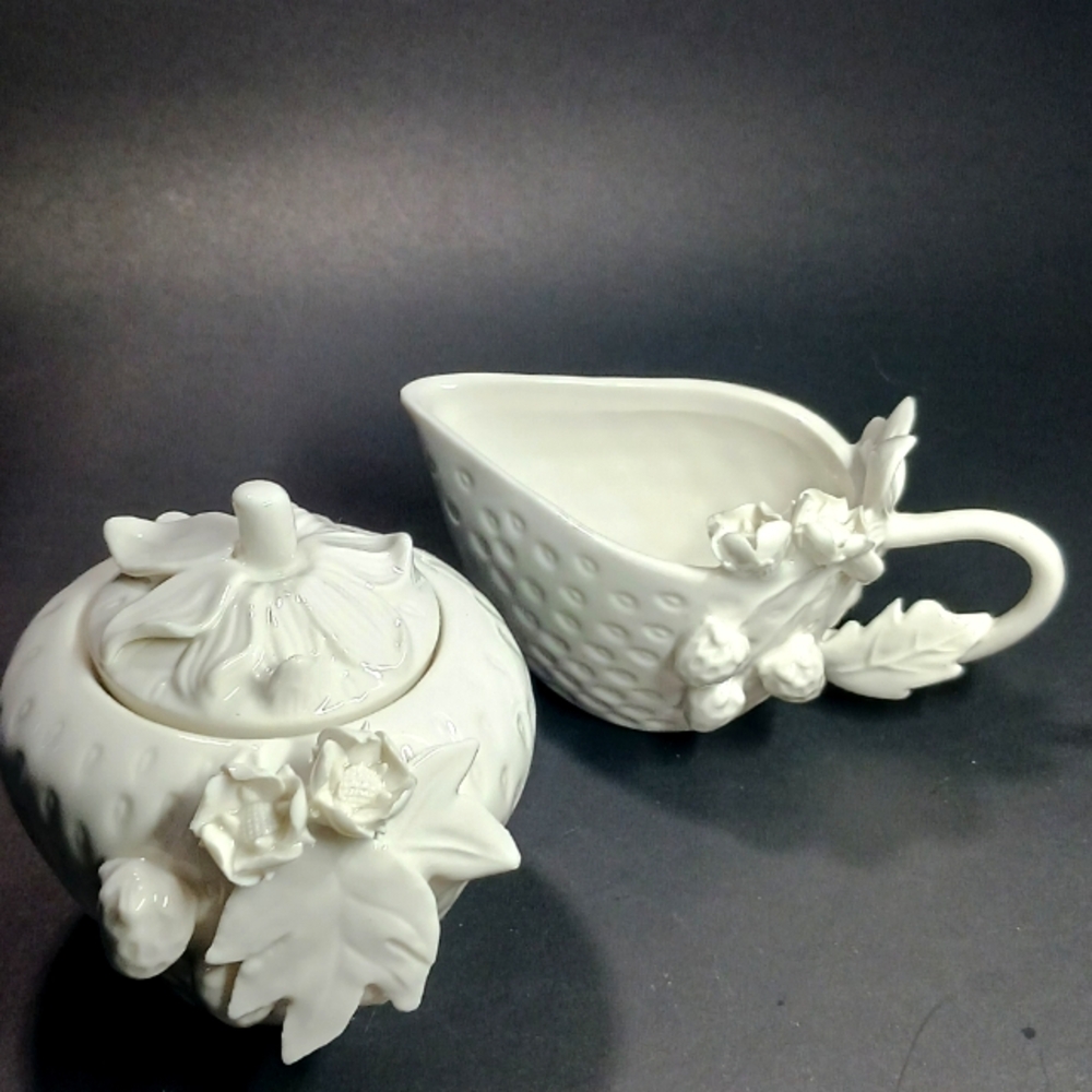 Vintage Grace’s Teaware Strawberry Sugar Bowl and Creamer Set